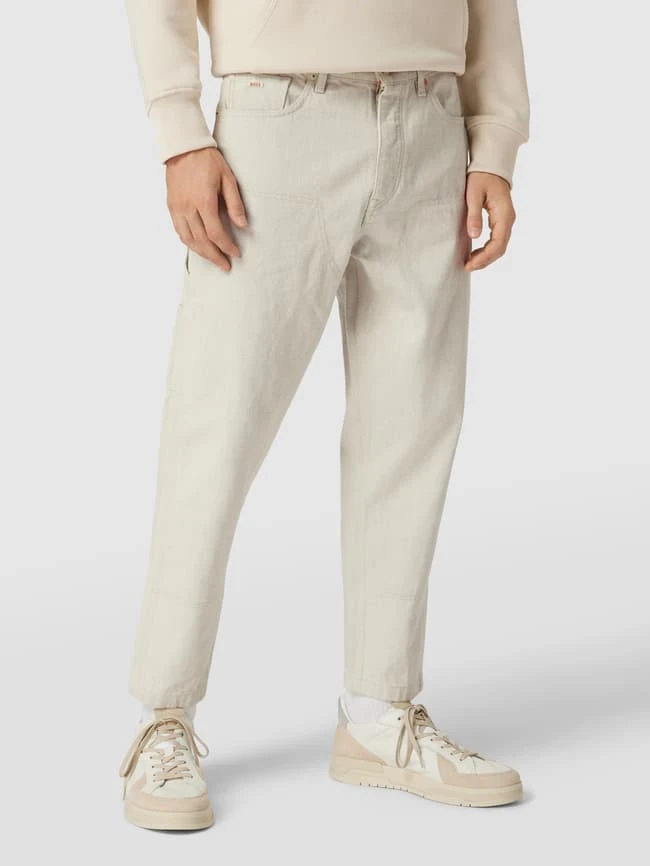 BOSS Orange Tapered Jeans Mit Label-Detail Modell 'Tatum' - Offwhite 6 BOSS Orange Tapered Jeans Mit Label-Detail Modell 'Tatum' - Offwhite – Bild 4